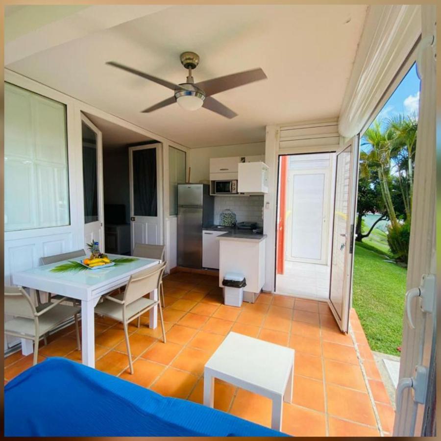 Appartement Rez-De-Chaussee De Villa A 1 Minute De La Plage Сен-Франсуа Екстер'єр фото